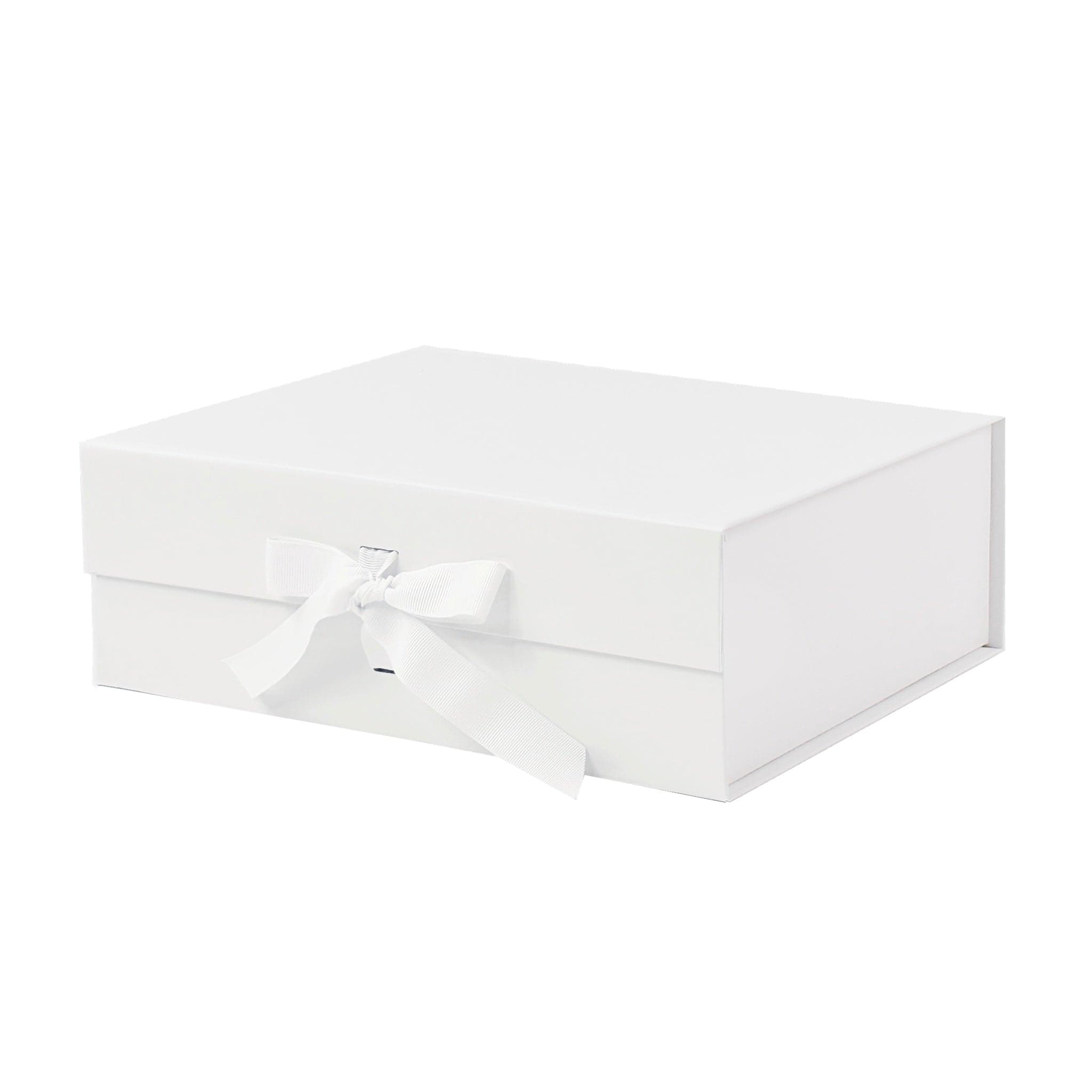 Medium rectangle white magnetic box with changeable ribbon