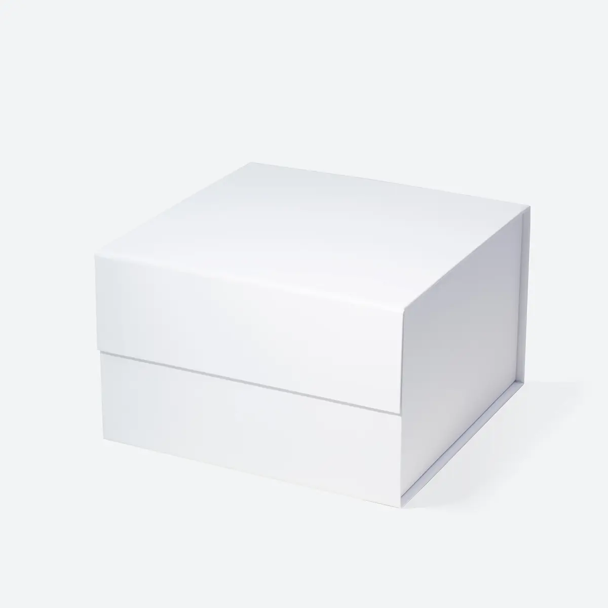 Geotobox B6 square deep white magnetic gift box, no ribbon